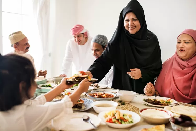 Sunnah dalam Berbuka Puasa