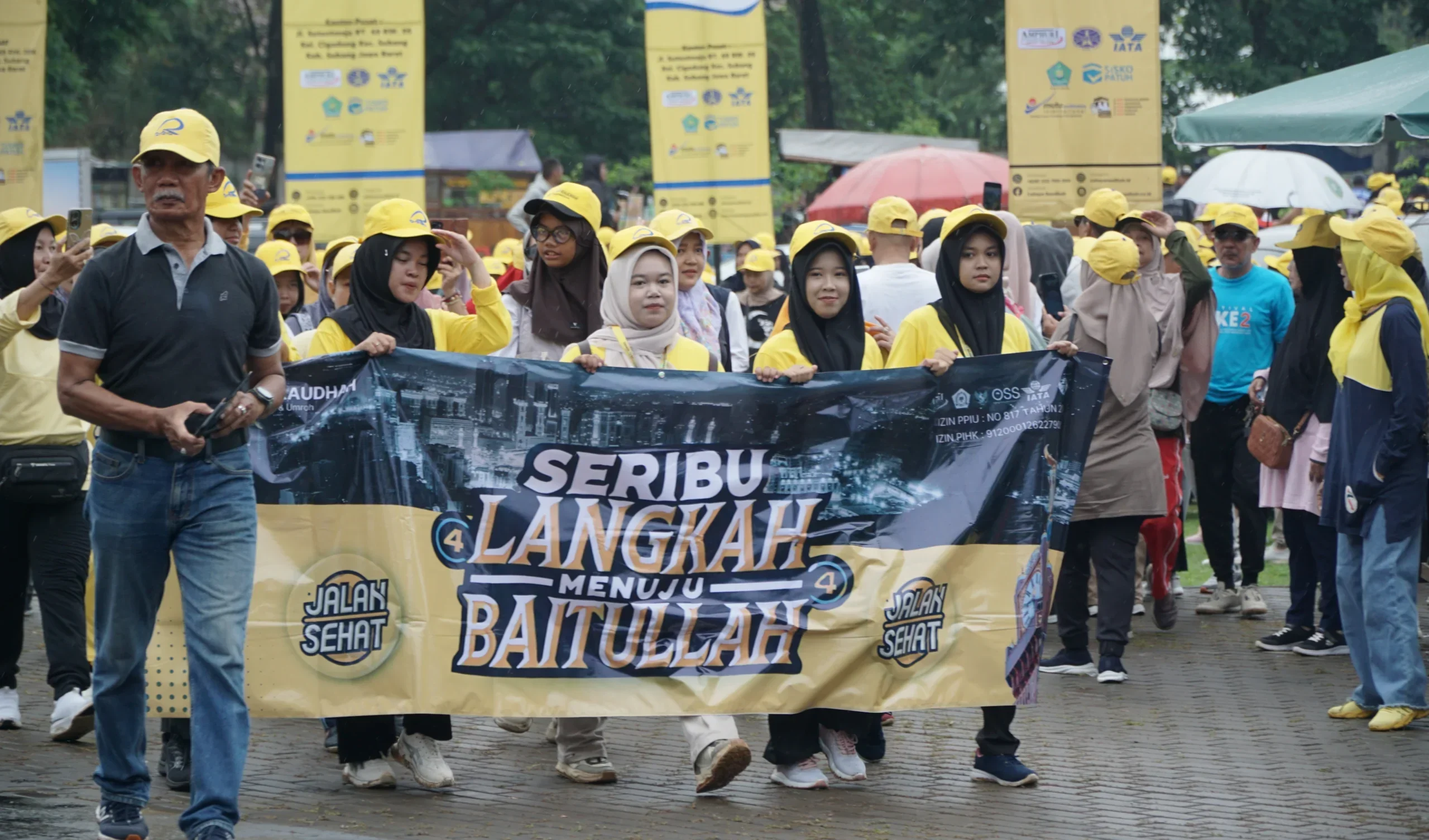 Bagi-bagi paket umroh gratis | Travel Umroh | Travel Haji